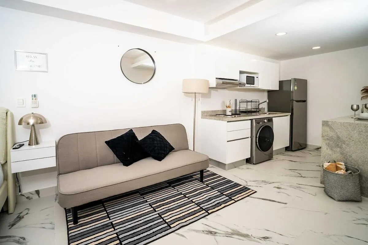 Barcelona Condos Charming With Modern Design Cancún 0*,  Messico